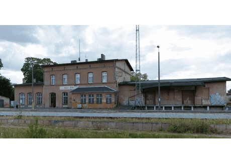 Magazyn do wynajęcia - Kolejowa Biały Bór (Gm.), Szczecinecki (Pow.), 177 m², 800 PLN, NET-21108746
