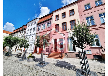 Dom na sprzedaż - Plac Grunwaldzki Gniew, Tczewski, 240 m², 750 000 PLN, NET-M308888