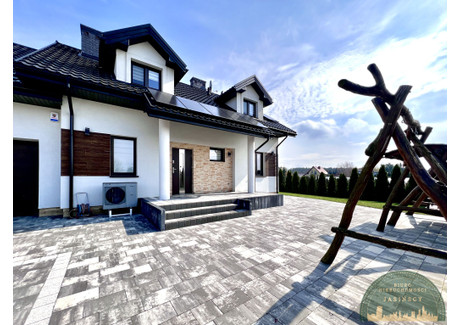 Dom na sprzedaż - Ojrzeń, Ojrzeń (Gm.), Ciechanowski (Pow.), 170,65 m², 950 000 PLN, NET-291