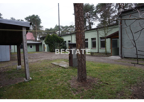 Obiekt na sprzedaż - Pabianice, Łaski, 530 m², 1 000 000 PLN, NET-BESP-BS-2033