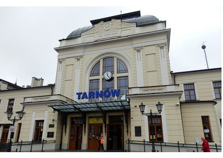 Lokal do wynajęcia - Plac Dworcowy Tarnów, 42 m², 1715 PLN, NET-23775