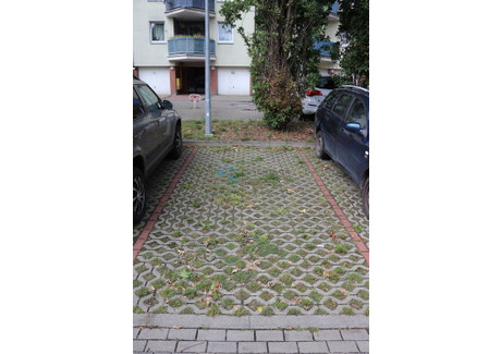 Garaż na sprzedaż - os.Działyńskiego przy Biedronce Swarzędz, Poznański, 8 m², 19 900 PLN, NET-19400885