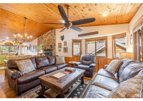 Dom na sprzedaż - 39789 Forest Road Big Bear Lake, Usa, 150,13 m², 699 900 USD (2 869 590 PLN), NET-101833531