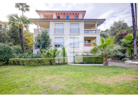 Mieszkanie na sprzedaż - Beaulieu-Sur-Mer, Francja, 56 m², 676 448 USD (2 773 438 PLN), NET-94915635