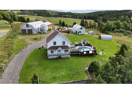 Działka na sprzedaż - 114 Rg de la Coulée, Matane, QC G4W9A2, CA Matane, Kanada, 918 651 m², 331 219 USD (1 271 883 PLN), NET-100485718