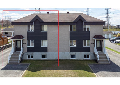 Dom na sprzedaż - 1486-1488 Ch. de Château-Bigot, Charlesbourg, QC G2L1H1, CA Charlesbourg, Kanada, 203 m², 445 550 USD (1 710 911 PLN), NET-96756470