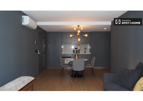 Mieszkanie do wynajęcia - Lisbon, Portugalia, 65 m², 2201 USD (9199 PLN), NET-74178662