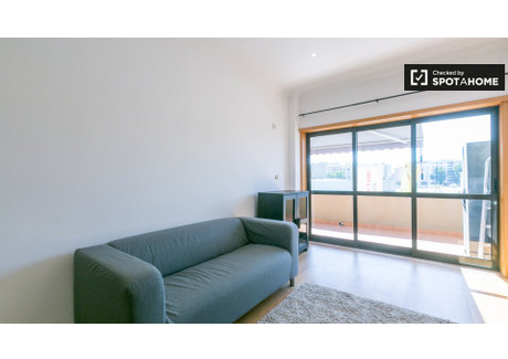 Mieszkanie do wynajęcia - Lisbon, Portugalia, 90 m², 1547 USD (6420 PLN), NET-75192670