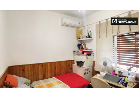 Pokój do wynajęcia - Madrid, Hiszpania, 100 m², 402 USD (1669 PLN), NET-77021212