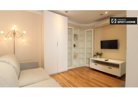 Mieszkanie do wynajęcia - Madrid, Hiszpania, 30 m², 832 USD (3202 PLN), NET-77660685