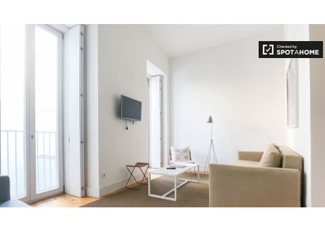 Mieszkanie do wynajęcia - Lisbon, Portugalia, 63 m², 1650 USD (6848 PLN), NET-78323459