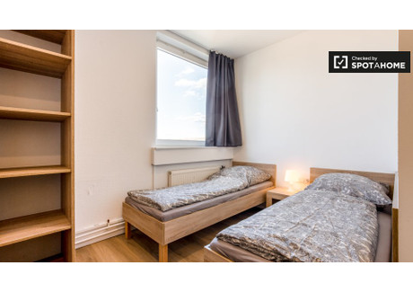 Mieszkanie do wynajęcia - Cologne, Niemcy, 27 m², 2136 USD (8416 PLN), NET-78513179