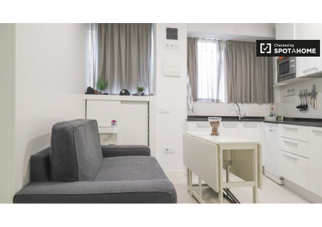 Mieszkanie do wynajęcia - Madrid, Hiszpania, 35 m², 1576 USD (6210 PLN), NET-78779071