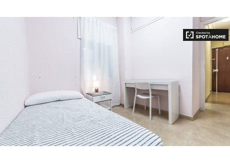 Pokój do wynajęcia - Valencia, Hiszpania, 85 m², 250 USD (1006 PLN), NET-79094773