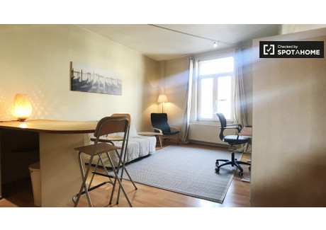 Mieszkanie do wynajęcia - Brussels, Belgia, 45 m², 961 USD (3690 PLN), NET-79095640