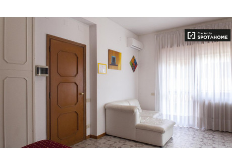 Mieszkanie do wynajęcia - Rome, Włochy, 35 m², 1318 USD (5153 PLN), NET-79096060