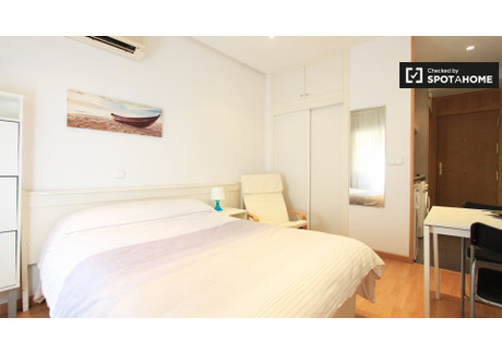 Mieszkanie do wynajęcia - Madrid, Hiszpania, 33 m², 1518 USD (6057 PLN), NET-79090721