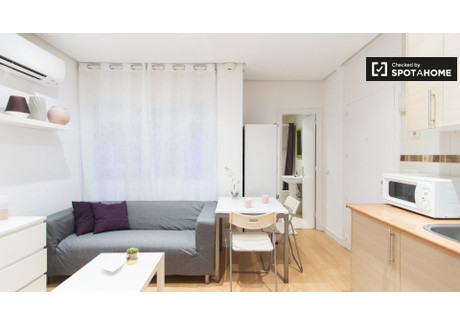 Mieszkanie do wynajęcia - Madrid, Hiszpania, 27 m², 1416 USD (5579 PLN), NET-79090769