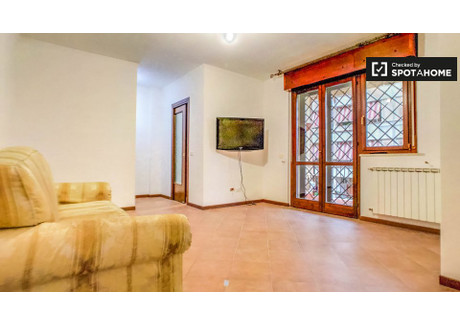 Mieszkanie do wynajęcia - Rome, Włochy, 63 m², 871 USD (3433 PLN), NET-79092077