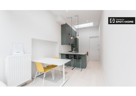 Mieszkanie do wynajęcia - Brussels, Belgia, 60 m², 2032 USD (7944 PLN), NET-79108089