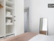 Mieszkanie do wynajęcia - Madrid, Hiszpania, 54 m², 3608 USD (14 540 PLN), NET-87425156