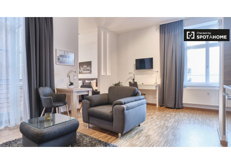 Mieszkanie do wynajęcia - Berlin, Niemcy, 37 m², 2447 USD (9370 PLN), NET-88338854