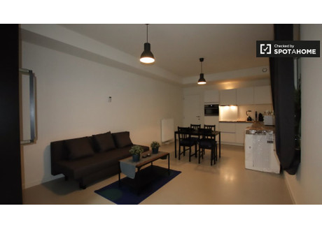 Mieszkanie do wynajęcia - Brussels, Belgia, 61 m², 1323 USD (5081 PLN), NET-88854729