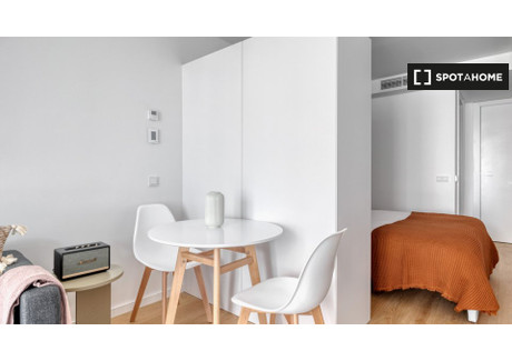 Mieszkanie do wynajęcia - Madrid, Hiszpania, 37 m², 3224 USD (12 993 PLN), NET-80469254