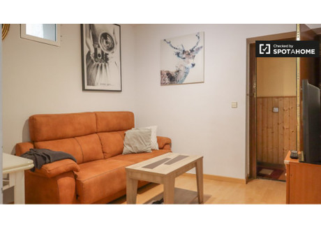 Mieszkanie do wynajęcia - Madrid, Hiszpania, 55 m², 1286 USD (5067 PLN), NET-82101070