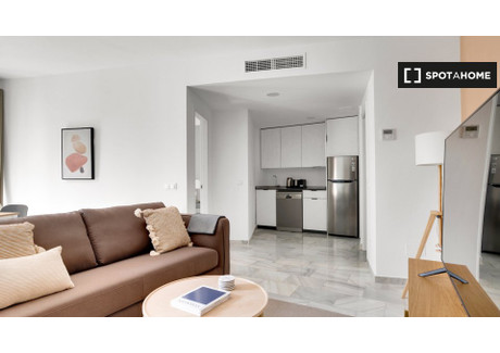 Mieszkanie do wynajęcia - Madrid, Hiszpania, 56 m², 2617 USD (10 310 PLN), NET-82198333