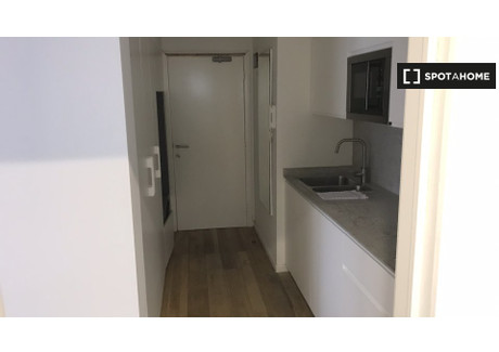 Mieszkanie do wynajęcia - Brussels, Belgia, 40 m², 875 USD (3422 PLN), NET-82444639