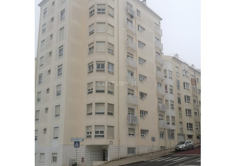 Mieszkanie na sprzedaż - Rio De Mouro, Portugalia, 62,21 m², 223 375 USD (915 837 PLN), NET-101015587