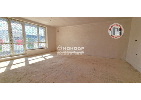 Mieszkanie na sprzedaż - Коматево/Komatevo Пловдив/plovdiv, Bułgaria, 111 m², 122 873 USD (471 832 PLN), NET-93835705