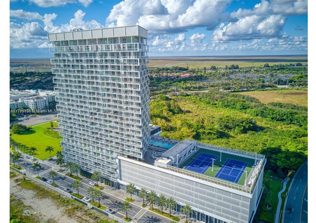 Mieszkanie na sprzedaż - 2000 Metropica Way Sunrise, Usa, 90,77 m², 529 995 USD (2 157 080 PLN), NET-103008383