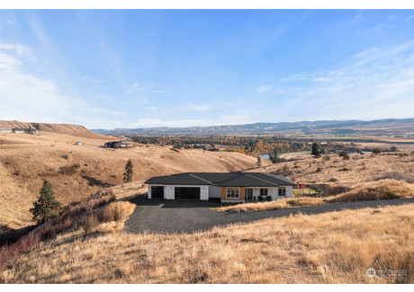 Dom na sprzedaż - 1601 Deer Valley Drive Ellensburg, Usa, 215,35 m², 825 000 USD (3 357 750 PLN), NET-101670259