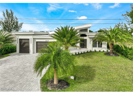 Dom na sprzedaż - 215 SE 28th Terrace Cape Coral, Usa, 241,55 m², 1 995 000 USD (8 119 650 PLN), NET-101127008