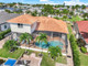 Dom na sprzedaż - 5336 Malibu Court W Cape Coral, Usa, 313,64 m², 1 599 000 USD (6 140 160 PLN), NET-98680370