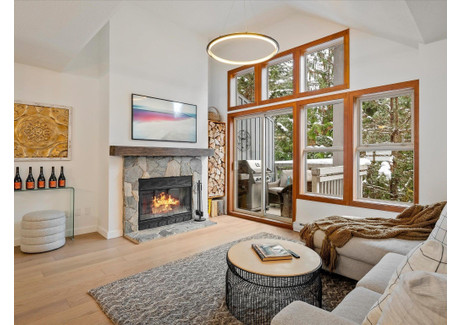 Dom na sprzedaż - 11 4661 BLACKCOMB WAY Whistler, Kanada, 117,34 m², 1 755 101 USD (7 143 259 PLN), NET-102491975