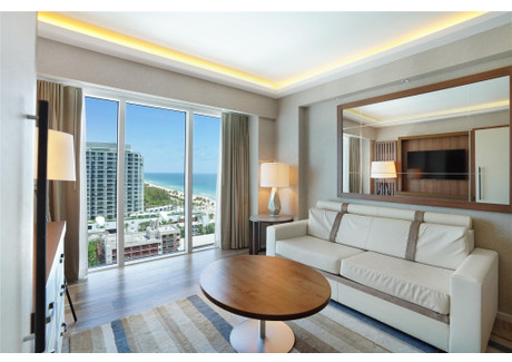 Mieszkanie na sprzedaż - 551 N Fort Lauderdale Beach Blvd H Fort Lauderdale, Usa, 71,26 m², 620 900 USD (2 545 690 PLN), NET-98114381