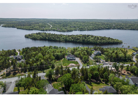 Dom na sprzedaż - 546 Mccabe Lake Drive Middle Sackville, Kanada, 409,89 m², 1 356 538 USD (5 521 109 PLN), NET-100822819