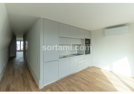 Mieszkanie na sprzedaż - Porto, Portugalia, 78 m², 471 116 USD (1 926 866 PLN), NET-94611084