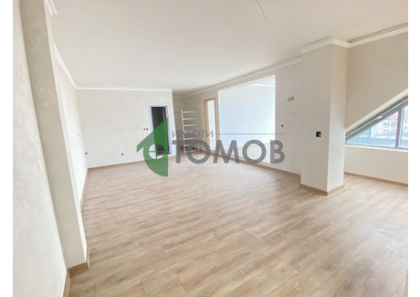 Mieszkanie na sprzedaż - Център/Centar Шумен/shumen, Bułgaria, 129 m², 209 497 USD (802 374 PLN), NET-86922069