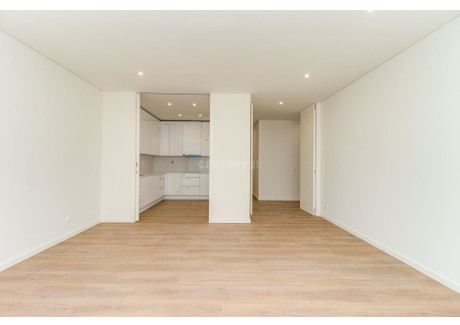 Mieszkanie na sprzedaż - Lisboa, Portugalia, 82 m², 648 404 USD (2 496 356 PLN), NET-99335516