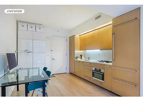 Mieszkanie do wynajęcia - Manhattan, Usa, 58,53 m², 4350 USD (17 357 PLN), NET-96650061