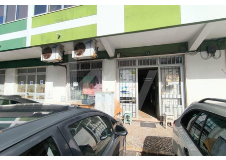 Lokal handlowy na sprzedaż - Corroios, Portugalia, 83 m², 116 252 USD (476 634 PLN), NET-98498948