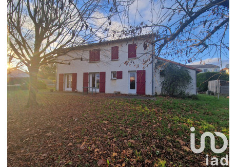 Dom na sprzedaż - Saint-Georges-Lès-Baillargeaux, Francja, 127 m², 189 242 USD (785 352 PLN), NET-102959754