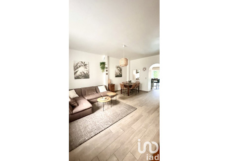 Dom na sprzedaż - Vigneux-Sur-Seine, Francja, 80 m², 305 704 USD (1 250 328 PLN), NET-102245469