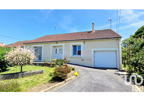 Dom na sprzedaż - Bonchamp-Lès-Laval, Francja, 82 m², 189 128 USD (762 185 PLN), NET-98123612