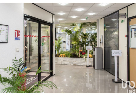 Biuro do wynajęcia - Pertuis, Francja, 81 m², 1847 USD (7444 PLN), NET-98716408