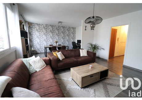 Mieszkanie na sprzedaż - Clermont-Ferrand, Francja, 66 m², 145 453 USD (596 359 PLN), NET-100665401